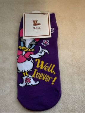 Purple Daisy Duck Graphic Crew Socks - Unbranded